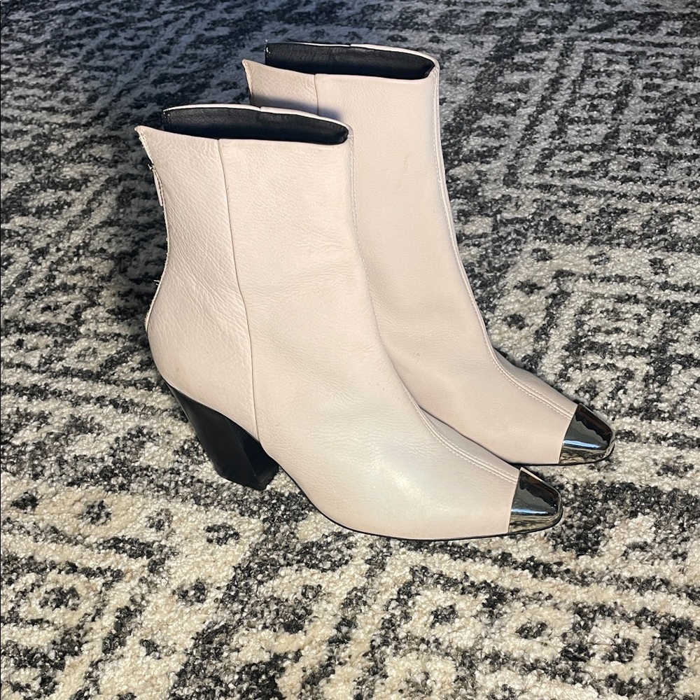 New Free People Ride Or Fly
Ankle Boot